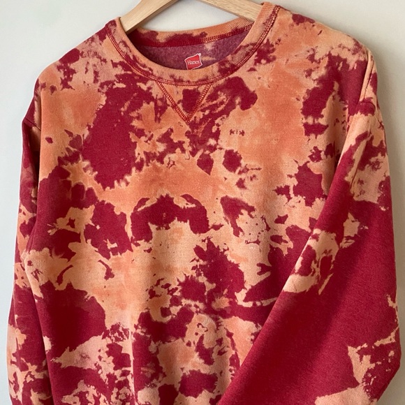 Tie Dye Womans Red Crewneck Sweater Size Small - Picture 11 of 14